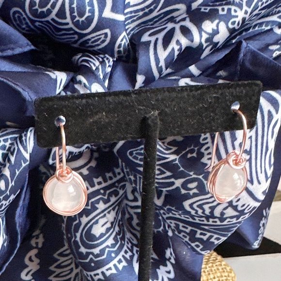 Selenite round halo dangle earrings in rose gold/rose gold selenite drops long - Picture 2 of 5